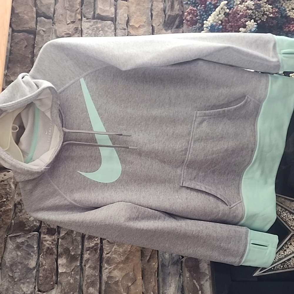 Nike Thermal Fit Hooded Sweatshirt Sz L